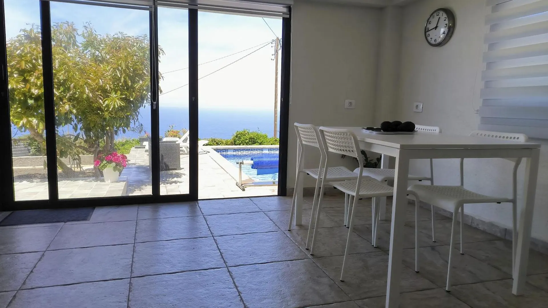 Apartment Apartamentos Guayonje Costa Santa Cruz de Tenerife Spain
